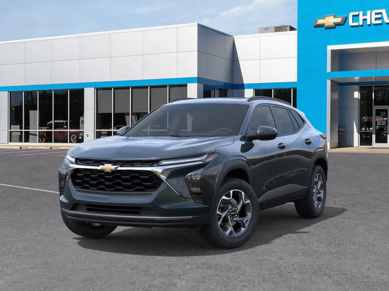 Used 2026 Chevrolet Trax LT w/ Sunroof Package FWD image 6