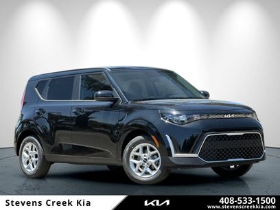 New 2025 Kia Soul LX w/ LX Technology Package