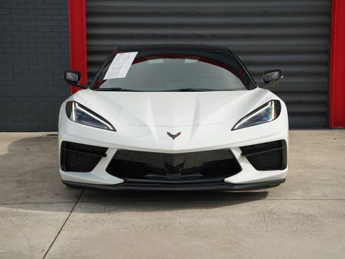 Used 2023 Chevrolet Corvette Stingray Convertible w/ 1LT image 9