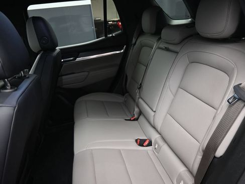 Used 2026 GMC Terrain Elevation w/ Elevation Premium Package AWD/4WD image 23