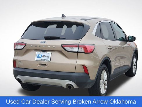 Used 2021 Ford Escape SE w/ Convenience Package image 8