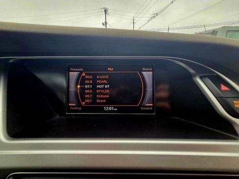 Used 2012 Audi A4 2.0T Premium Plus w/ Premium Plus Pkg image 27