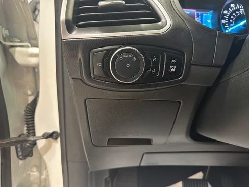 Used 2024 Ford Edge SEL w/ Convenience Package AWD/4WD image 17