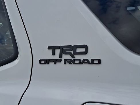 New 2026 Toyota 4Runner TRD Off-Road Premium AWD/4WD image 11