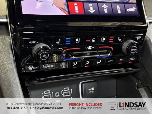 New 2025 Jeep Grand Cherokee L Limited w/ Luxury Tech Group II image 25