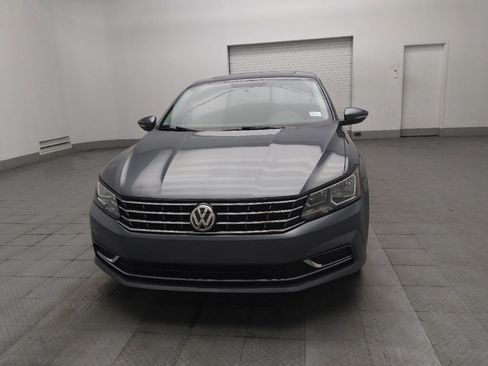 Used 2019 Volkswagen Passat Wolfsburg Edition FWD image 15