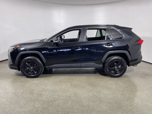 Certified 2025 Toyota RAV4 XLE FWD image 6