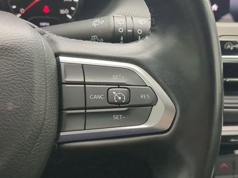 Used 2022 Jeep Compass Altitude w/ Convenience Group image 29