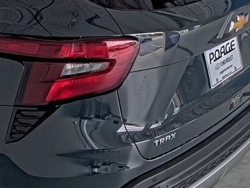 New 2026 Chevrolet Trax LT w/ Driver Confidence Package image 10