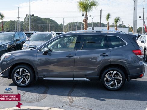 Used 2023 Subaru Forester Touring image 6