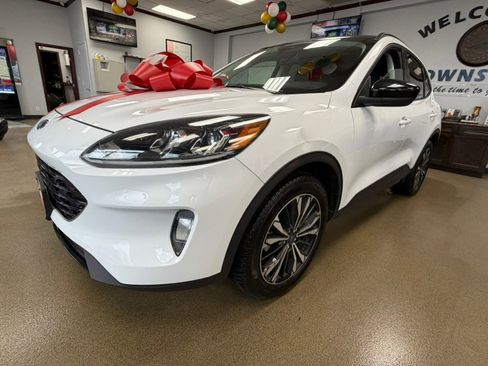 Used 2021 Ford Escape SEL w/ SEL Stealth AWD Package image 7