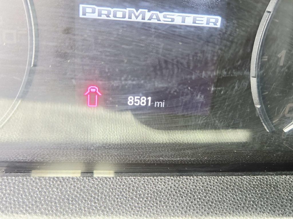 Used 2026 RAM ProMaster 2500 w/ Convenience Group FWD image 22