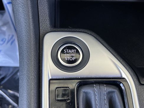 Used 2025 Nissan Sentra SV FWD image 18