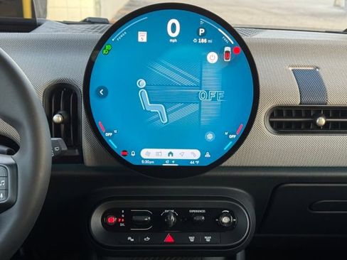 Certified 2025 MINI Cooper S image 23