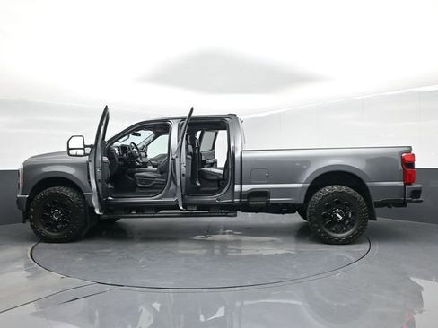 Used 2025 Ford F350 Lariat w/ Lariat Ultimate Package AWD/4WD image 68