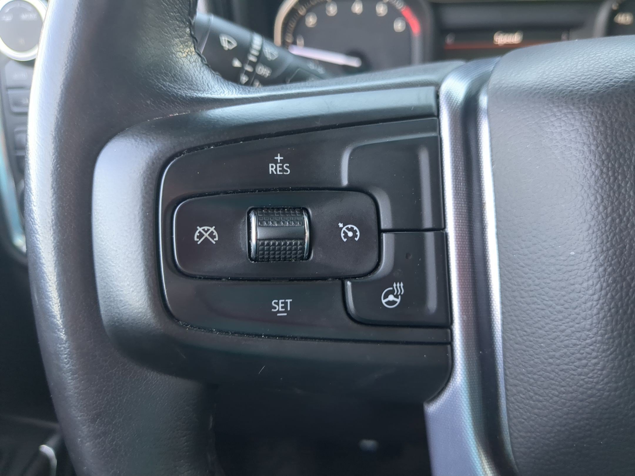 Used 2020 GMC Sierra 1500 SLT w/ Driver Alert Package I AWD/4WD image 17