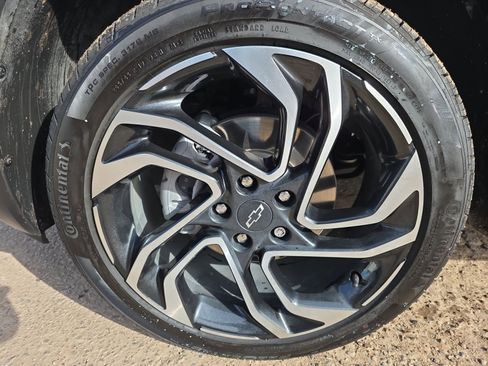 Used 2025 Chevrolet TrailBlazer RS w/ Convenience Package image 11