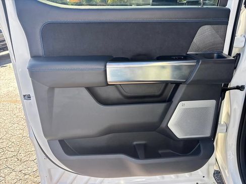 Used 2025 Ford F250 Platinum AWD/4WD image 18