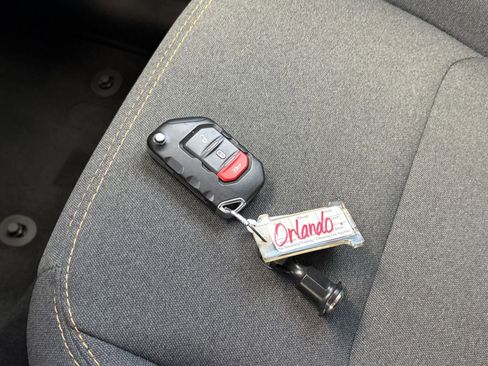 Used 2025 Jeep Wrangler Sport S image 18