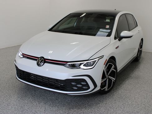 Used 2024 Volkswagen GTI SE FWD image 2