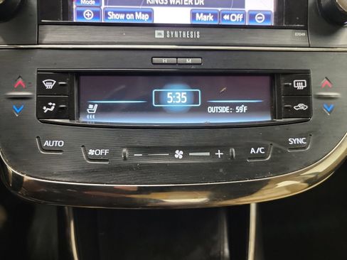 Used 2014 Toyota Avalon Limited FWD image 21