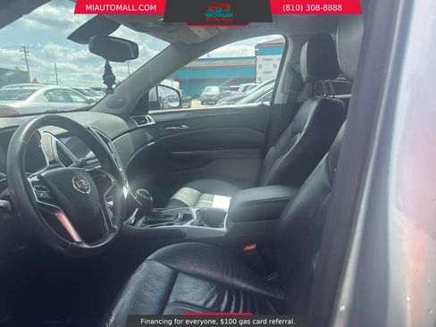 Used 2013 Cadillac SRX FWD image 10