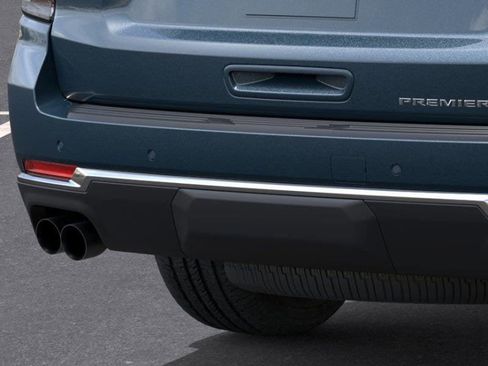 New 2026 Chevrolet Suburban Premier RWD image 14