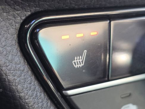 Certified 2023 Honda HR-V EX-L image 6