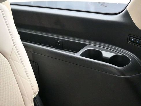 Used 2023 Ford Expedition Max Platinum image 37