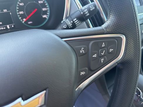 Used 2024 Chevrolet Equinox LS image 16