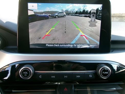 Used 2020 Ford Escape SEL AWD/4WD image 19