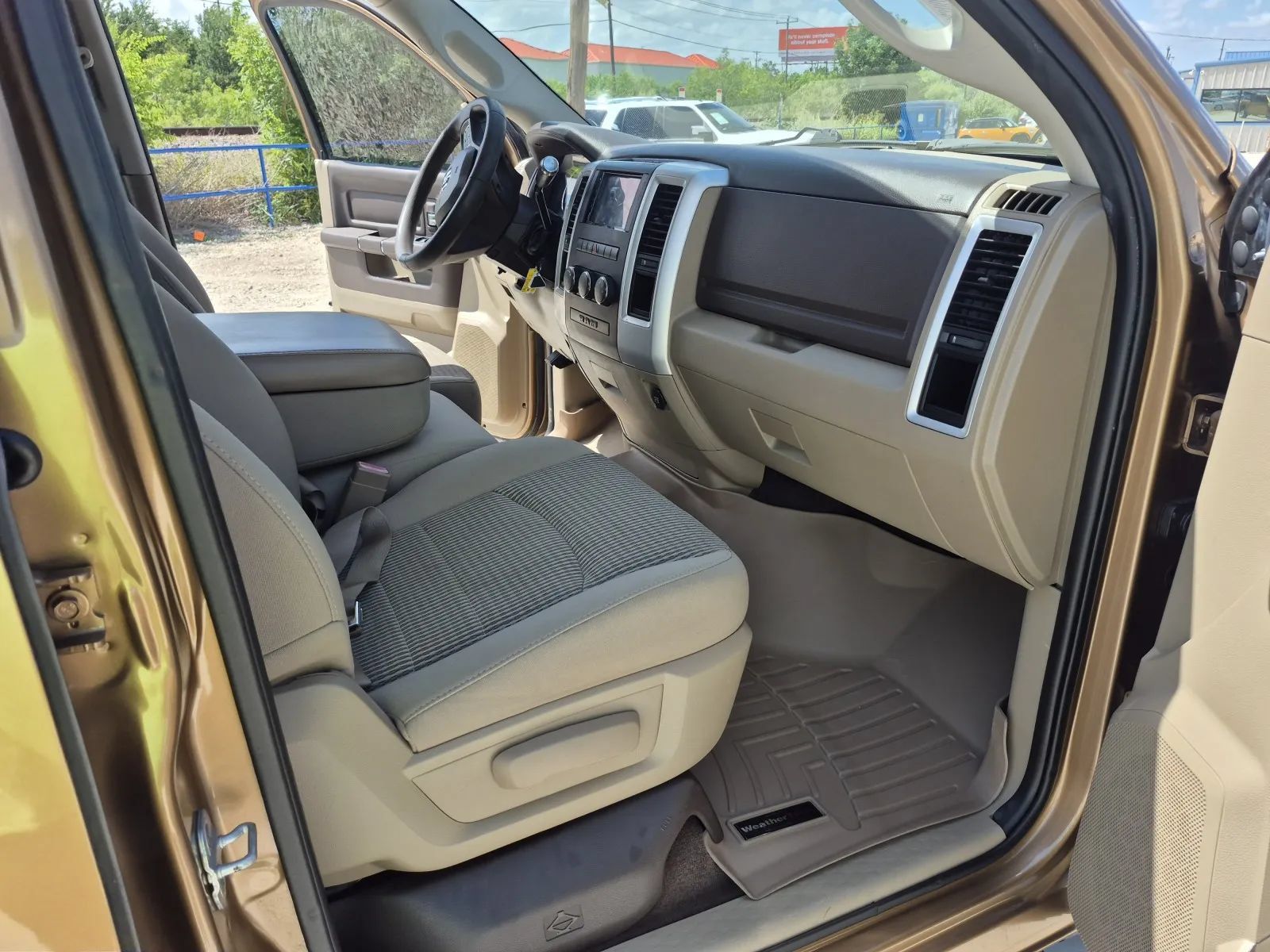 Used 2012 RAM 1500 Classic SLT RWD image 19