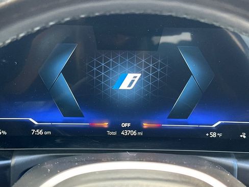 Used 2023 BMW i4 eDrive40 w/ M Sport Package RWD image 28