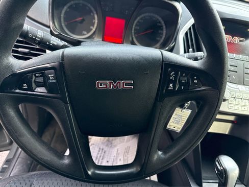 Used 2013 GMC Terrain SLE image 16