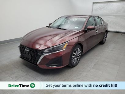 Used 2023 Nissan Altima 2.5 SV