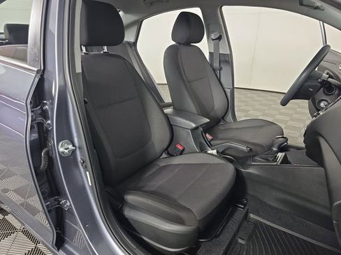 Used 2019 Hyundai Accent SEL FWD image 18