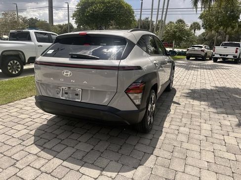 Used 2025 Hyundai Kona SEL FWD image 37