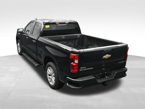 Used 2025 Chevrolet Silverado 1500 Custom RWD image 21