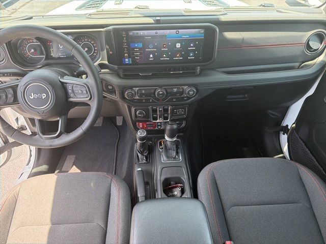 Used 2026 Jeep Gladiator Rubicon AWD/4WD image 29