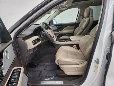 Used 2021 Lincoln Aviator Reserve w/ Equipment Group 202A AWD/4WD image 12