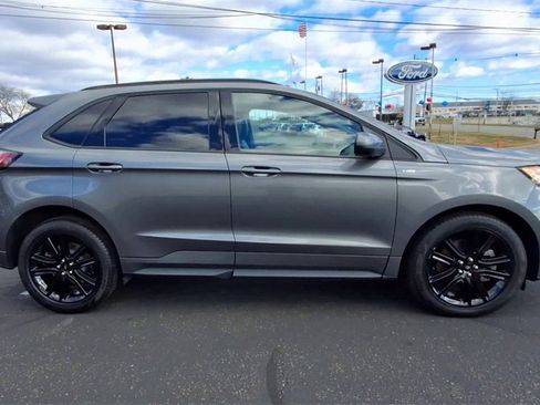 Used 2022 Ford Edge ST-Line image 9