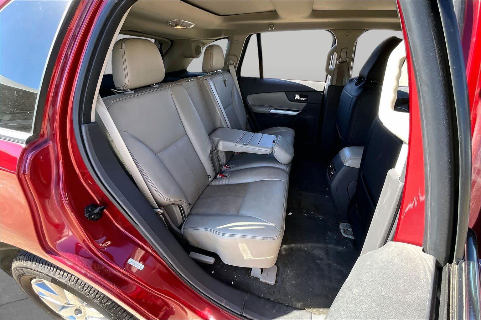Used 2013 Ford Edge Limited FWD image 19
