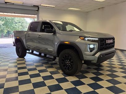 New 2026 GMC Canyon Elevation w/ Convenience Package