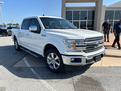 Used 2020 Ford F150 Lariat RWD image 3