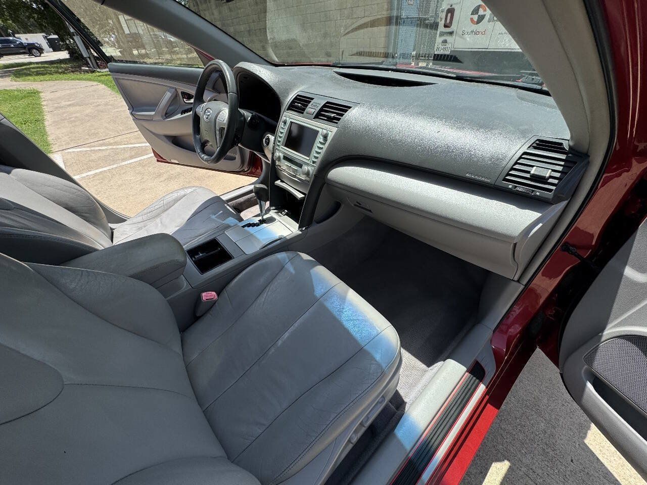 Used 2007 Toyota Camry Hybrid FWD image 24
