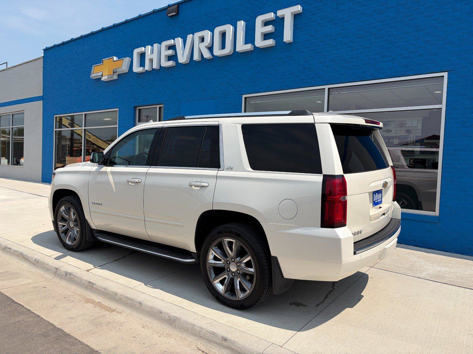 Used 2015 Chevrolet Tahoe LTZ AWD/4WD image 3