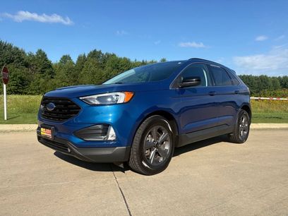 Used 2022 Ford Edge SEL w/ Sport Appearance Package