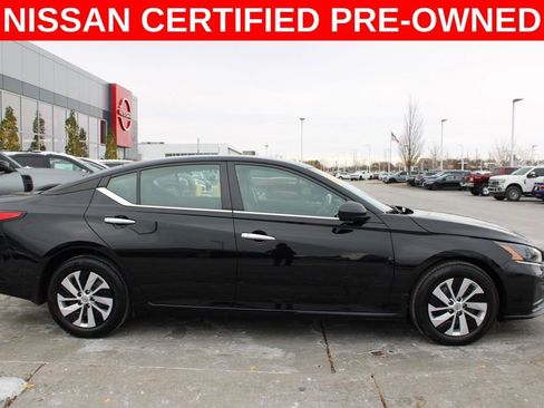 Certified 2024 Nissan Altima 2.5 S image 6