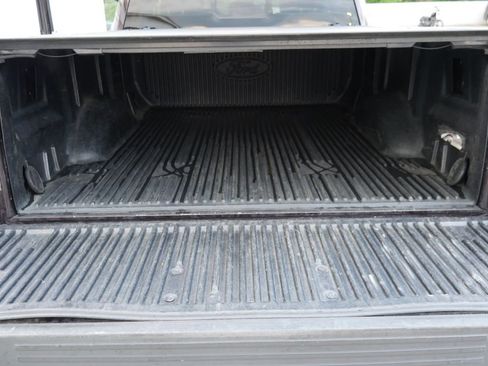 Used 2018 Ford F150 XLT w/ Equipment Group 302A Luxury AWD/4WD image 27