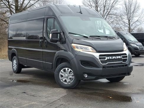 New 2025 RAM ProMaster 3500 w/ Quick Order Package 22G SLT image 30